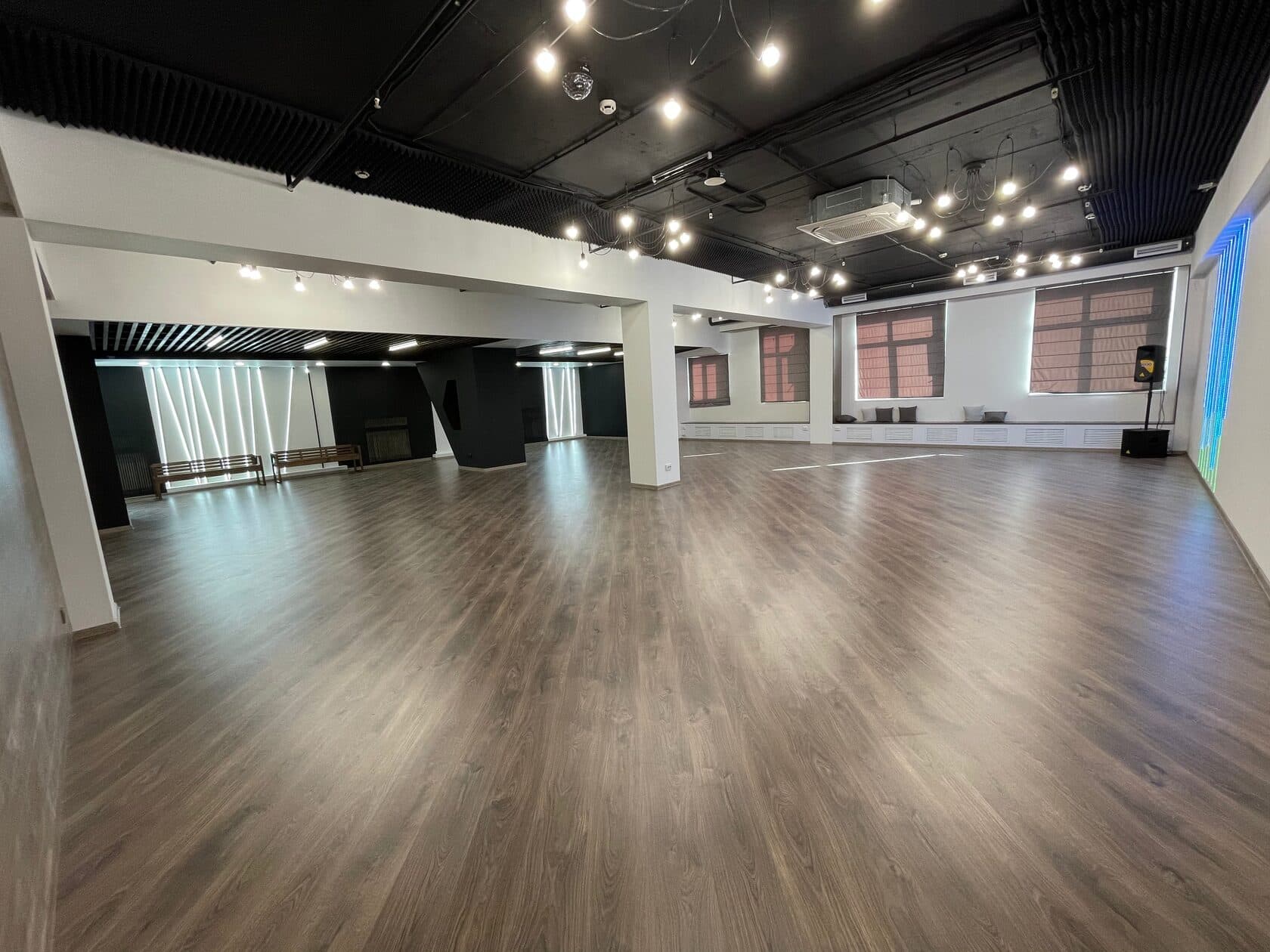 Детали зала